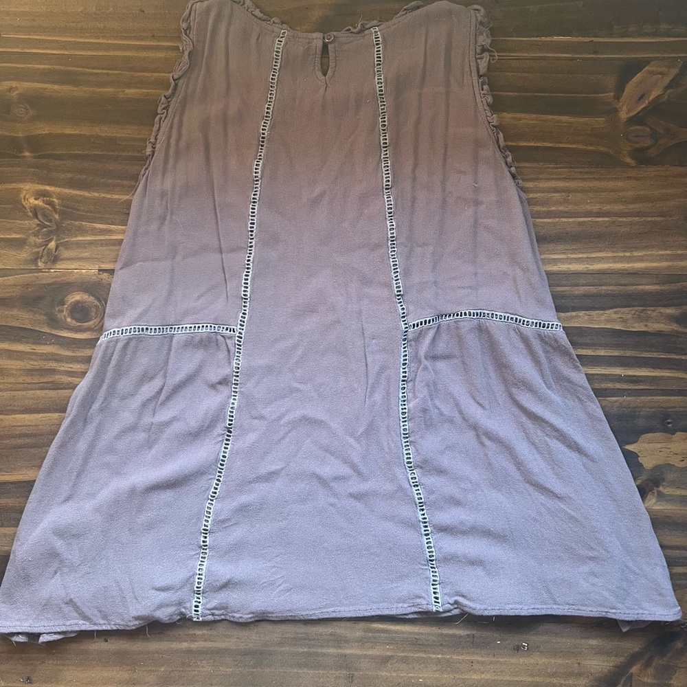 Sleeveless Top with Ruffle Details - Picture 2 of 2